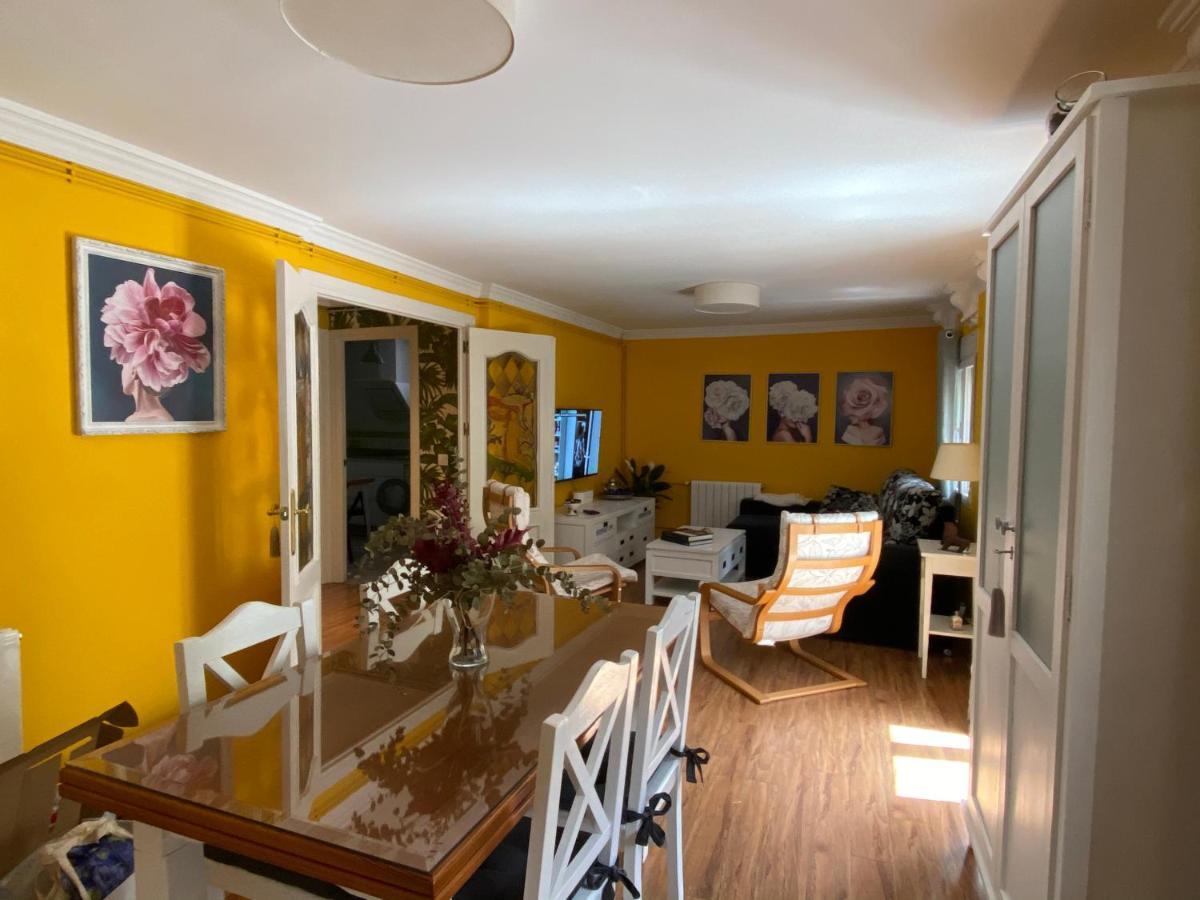 Apartamento La Biblioteca En Cuenca เกว็งกา ภายนอก รูปภาพ