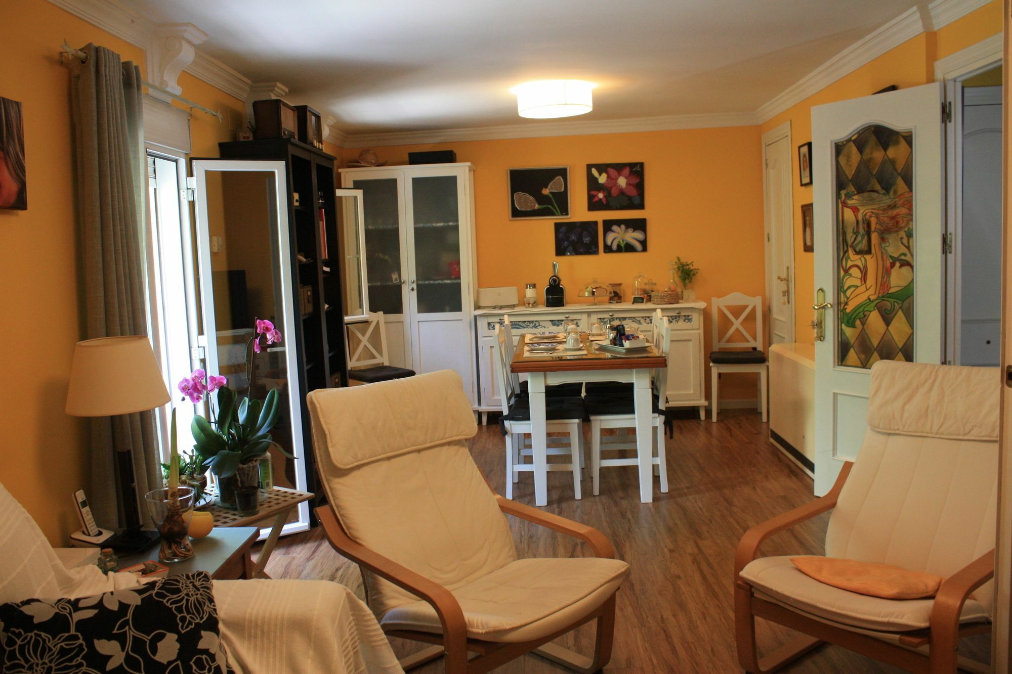 Apartamento La Biblioteca En Cuenca เกว็งกา ภายนอก รูปภาพ
